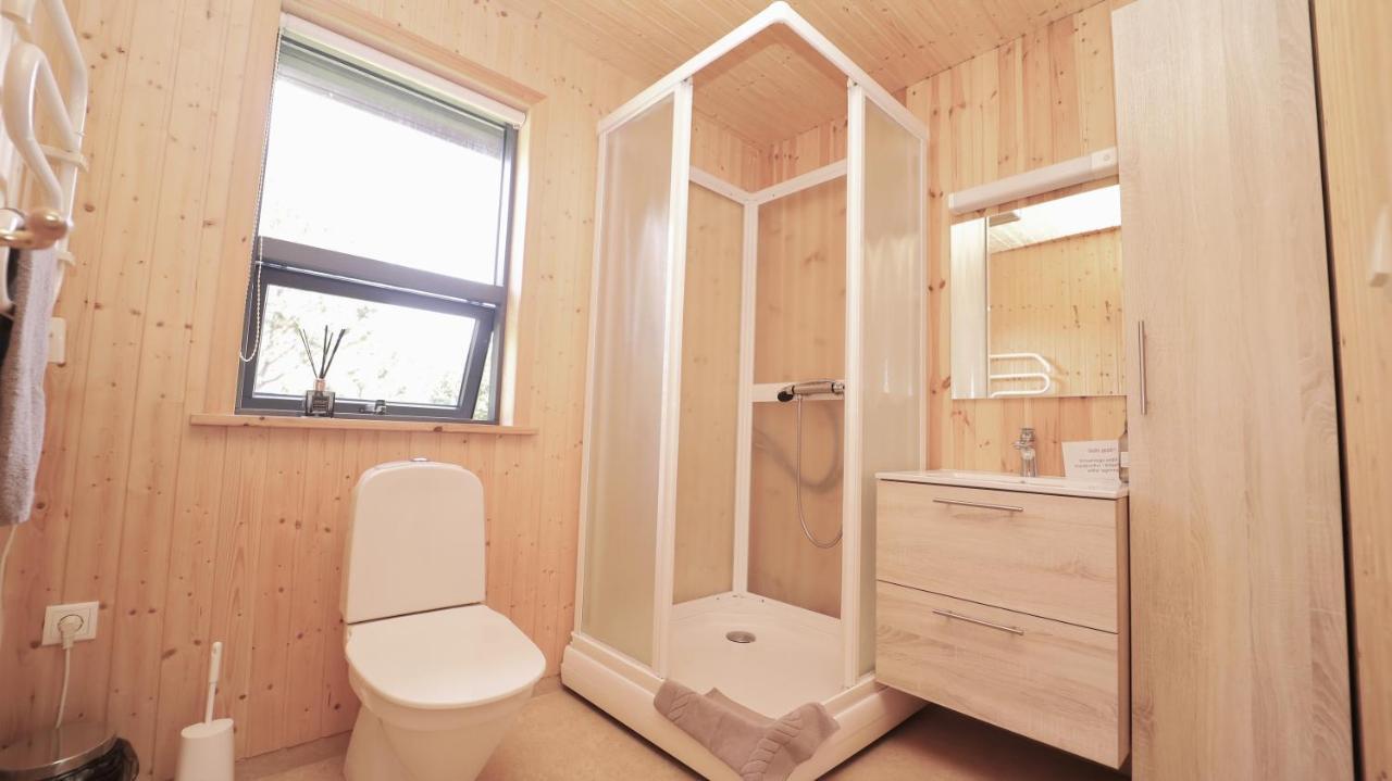 Dixon Cabin Nr. 7 / Dixon Sumarhus Nr. 7 @Kirkjubraut Talknafjordur ภายนอก รูปภาพ